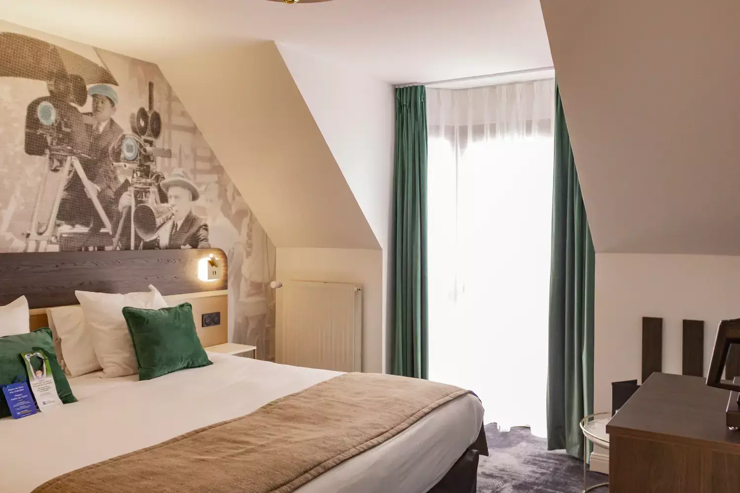 Quadruple Privilege Room | Best Western Plus L'Artist Hôtel in the centre of Tours