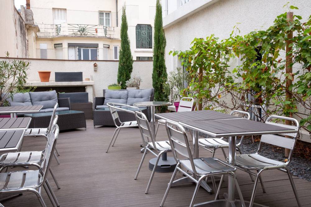 Patio de l'hôtel | Best Western Plus L'Artist Hôtel à Tours